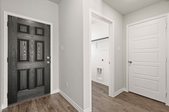 7004 Trestle Street, Fort Worth, TX 76036