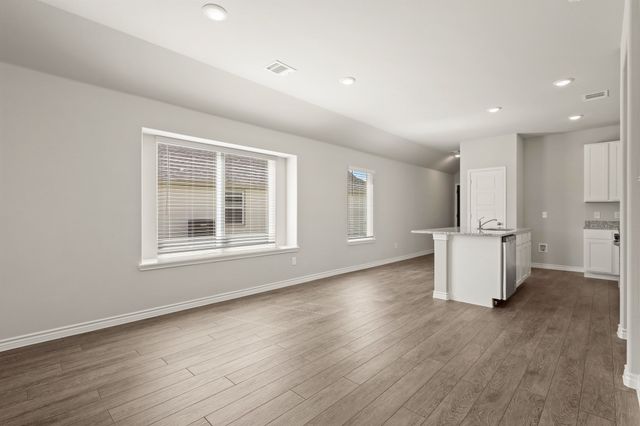 7004 Trestle Street, Fort Worth, TX 76036