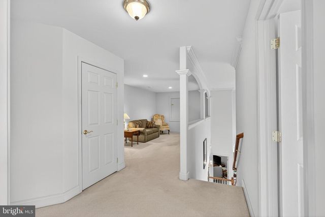 30 FARMVIEW LN, Lititz, PA 17543