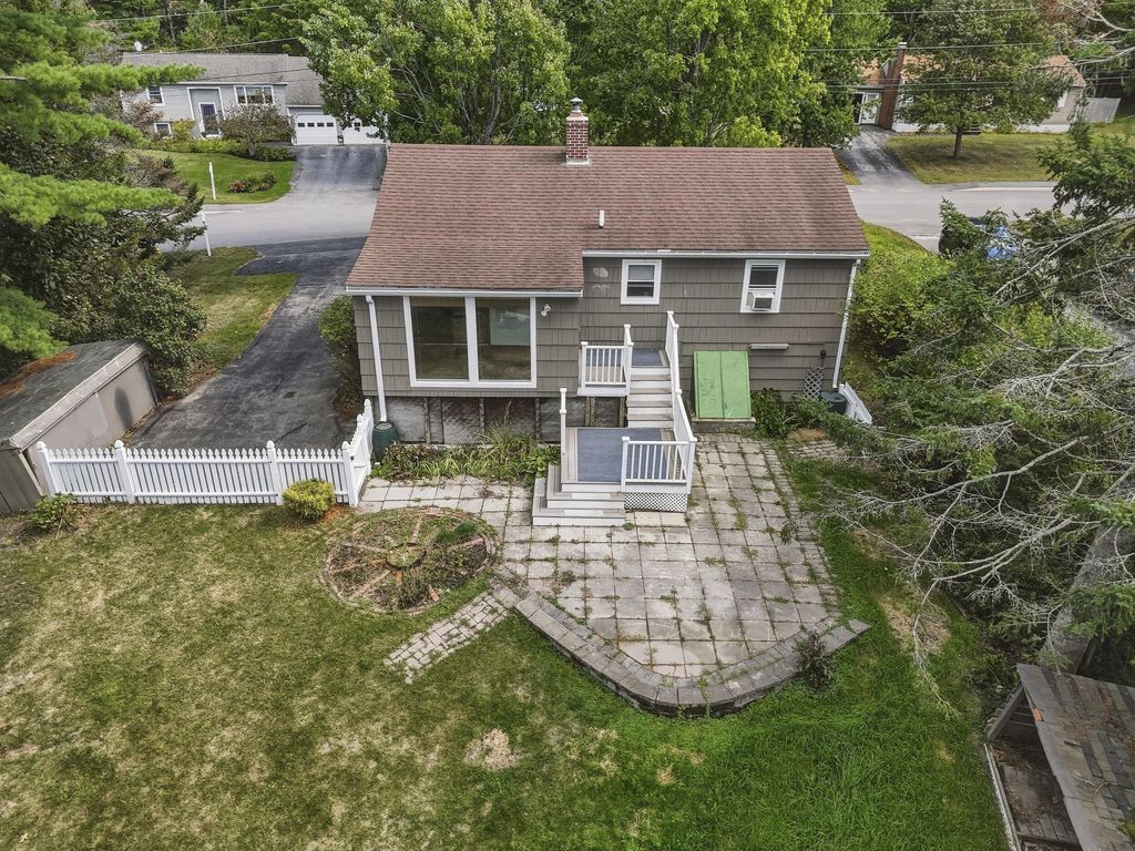 19 Ellen Circle, Yarmouth, ME 04096 — exterior