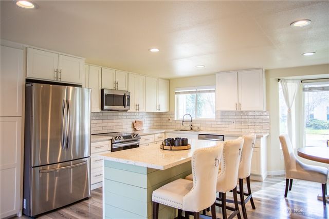 6006 16th Avenue SE, Lacey, WA 98503