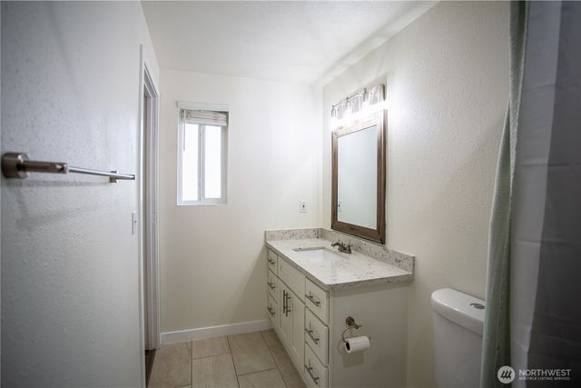 6006 16th Avenue SE, Lacey, WA 98503