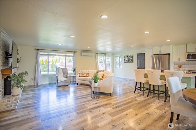 6006 16th Avenue SE, Lacey, WA 98503