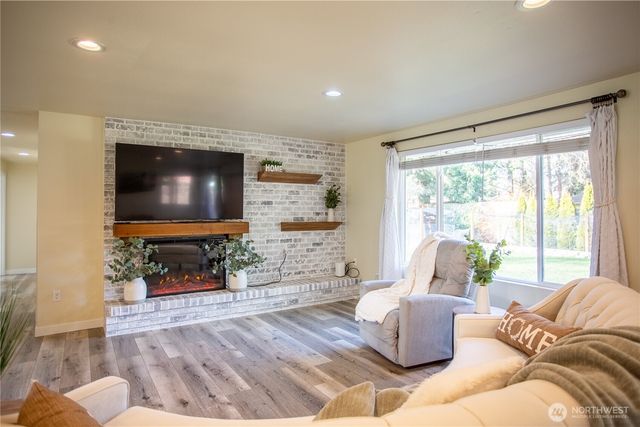 6006 16th Avenue SE, Lacey, WA 98503