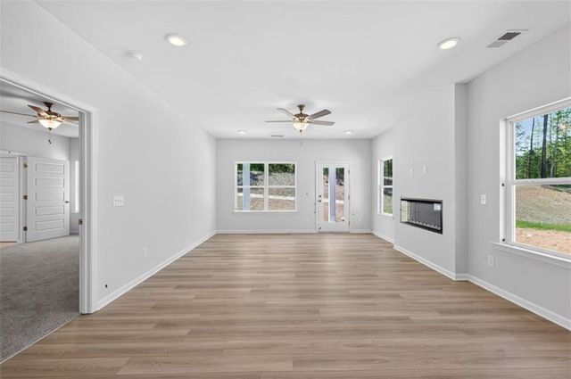 103 Meadowview Court, Carrollton, GA 30117