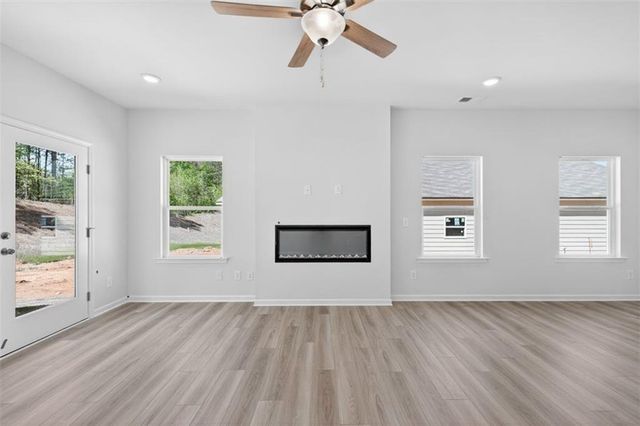 103 Meadowview Court, Carrollton, GA 30117