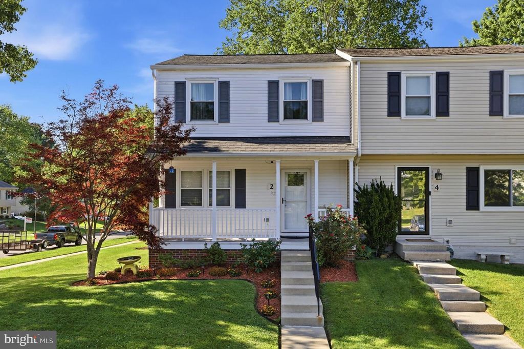 2 BUSH HILL CT, Gaithersburg, MD 20882