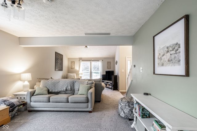 12002 Corbin Drive, Fishers, IN 46038