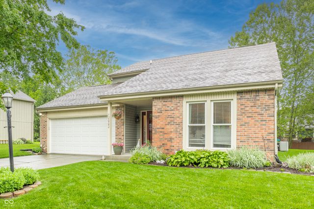 12002 Corbin Drive, Fishers, IN 46038