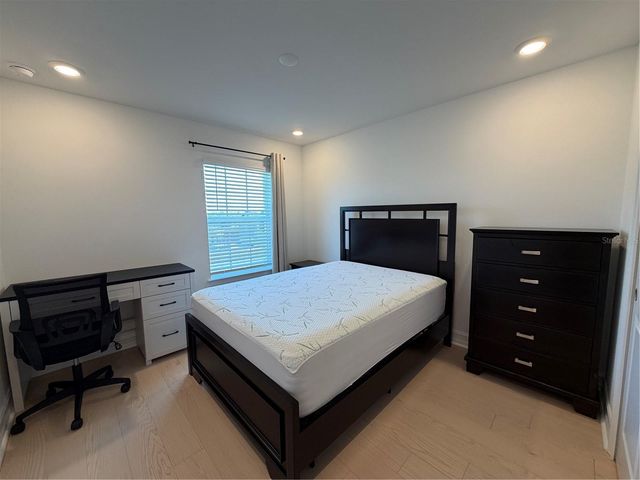 1523 W CHESTNUT STREET, Tampa, FL 33607