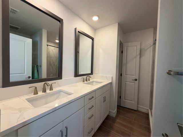 1523 W CHESTNUT STREET, Tampa, FL 33607