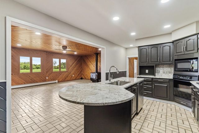 2580 Litle Road, Parma, MI 49269