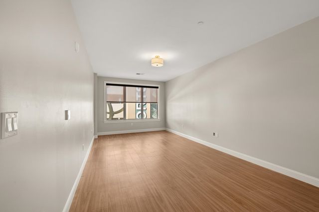 99 Unit 208 Foundry Place, Portsmouth, NH 03801