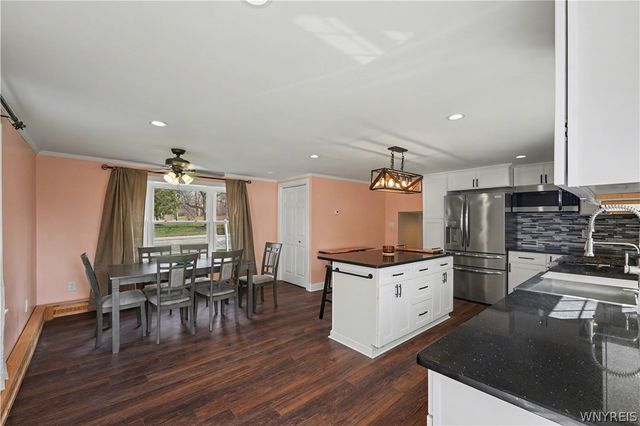 5258 Chestnut Ridge Road, Orchard Park, NY 14127