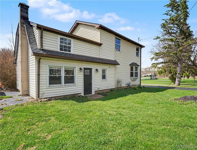 5258 Chestnut Ridge Road, Orchard Park, NY 14127