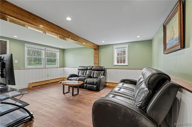 5258 Chestnut Ridge Road, Orchard Park, NY 14127