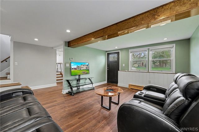 5258 Chestnut Ridge Road, Orchard Park, NY 14127