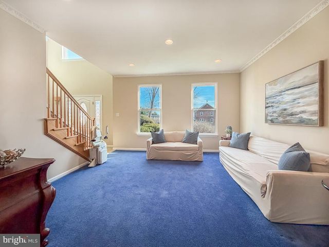 838 GINA DR, Philadelphia, PA 19115