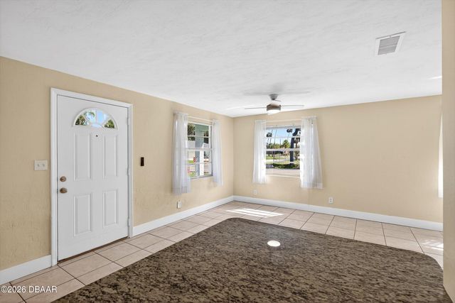 128 Oakridge Avenue, Edgewater, FL 32132