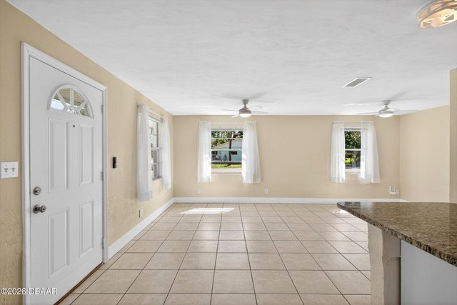 128 Oakridge Avenue, Edgewater, FL 32132
