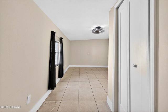 128 Oakridge Avenue, Edgewater, FL 32132