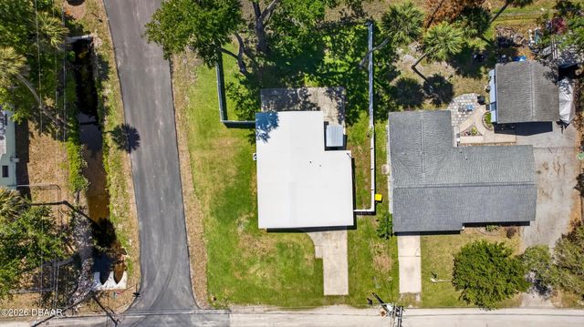 128 Oakridge Avenue, Edgewater, FL 32132