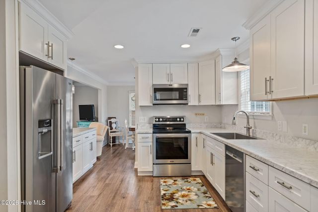 142 NE 14th Street, Oak Island, NC 28465