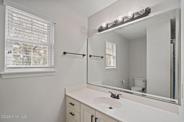 142 NE 14th Street, Oak Island, NC 28465