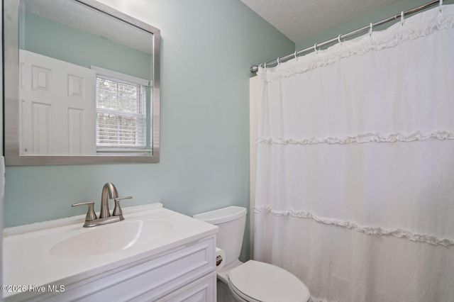 142 NE 14th Street, Oak Island, NC 28465