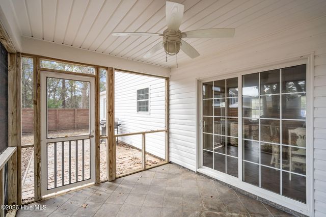 142 NE 14th Street, Oak Island, NC 28465