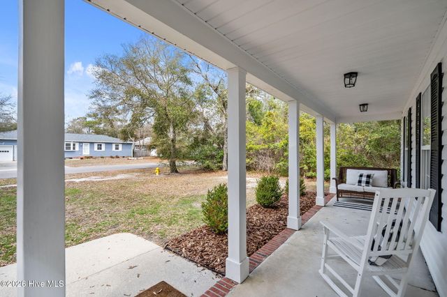 142 NE 14th Street, Oak Island, NC 28465