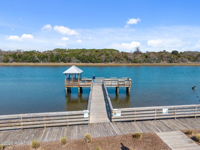142 NE 14th Street, Oak Island, NC 28465