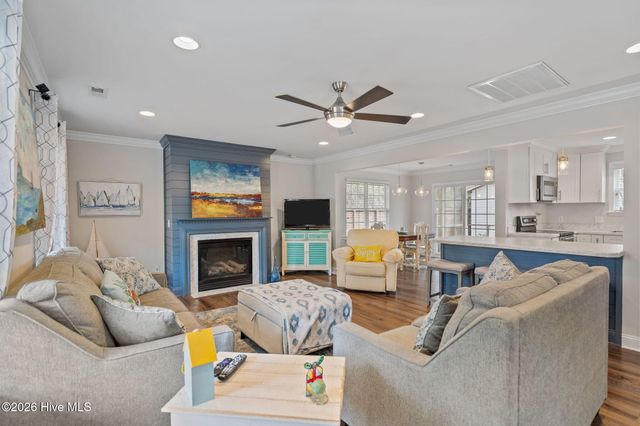 142 NE 14th Street, Oak Island, NC 28465