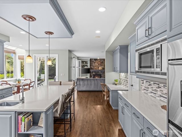 2441 278th Court SE, Sammamish, WA 98075