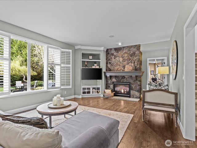 2441 278th Court SE, Sammamish, WA 98075