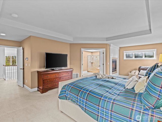2441 278th Court SE, Sammamish, WA 98075