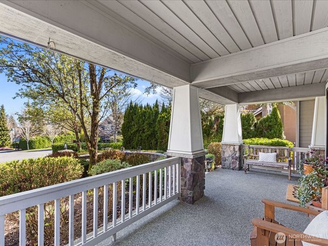 2441 278th Court SE, Sammamish, WA 98075