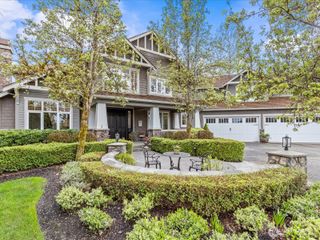 2441 278th Court SE, Sammamish, WA 98075