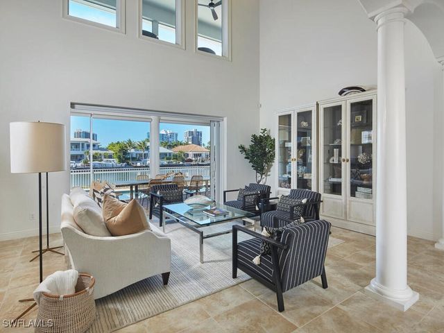 4419 Crayton RD, Naples, FL 34103