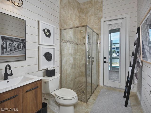 4419 Crayton RD, Naples, FL 34103