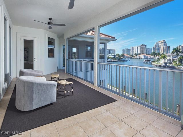 4419 Crayton RD, Naples, FL 34103