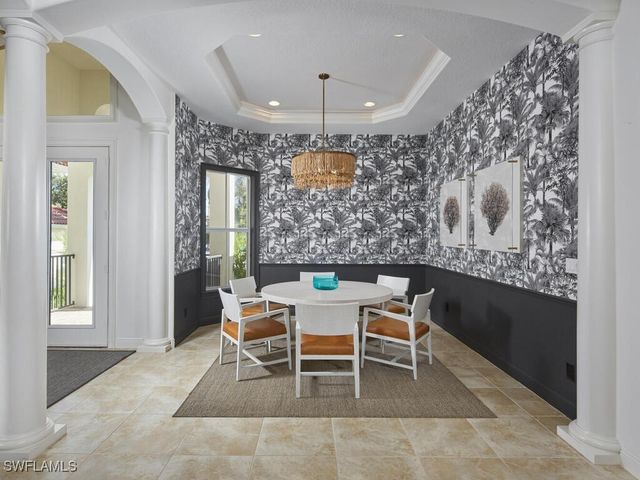 4419 Crayton RD, Naples, FL 34103