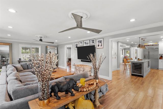 1511 S SHERIDAN FOREST DRIVE, Tampa, FL 33629