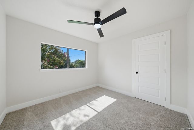 7738 Crooked Road St, San Antonio, TX 78254