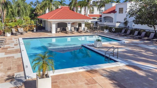 20903 Leeward Ct 314-1, Aventura, FL 33180