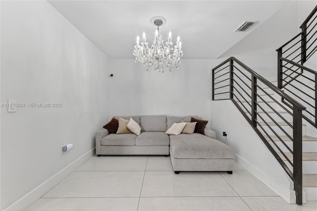 20903 Leeward Ct 314-1, Aventura, FL 33180