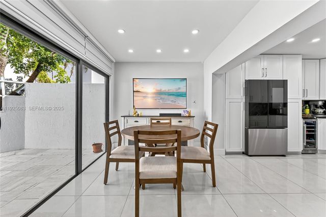 20903 Leeward Ct 314-1, Aventura, FL 33180