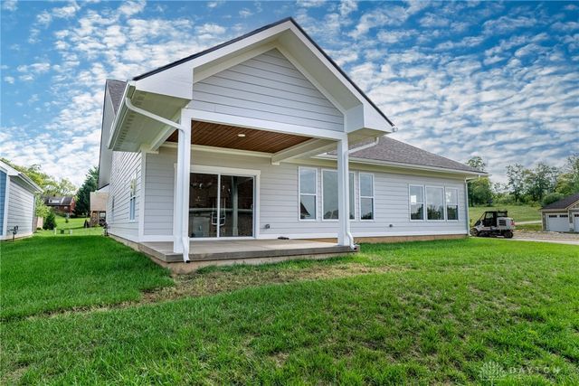 2102 High Wheel Drive, Xenia, OH 45385