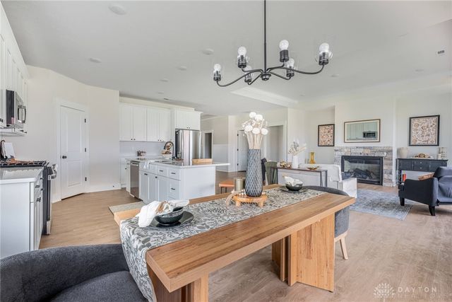 2102 High Wheel Drive, Xenia, OH 45385