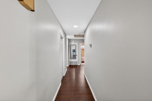 2612 Stonehaven Dr, Sacramento, CA 95827